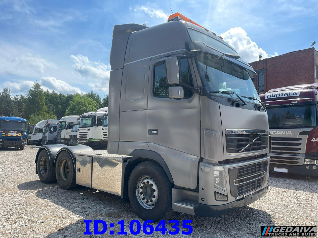 VOLVO FH16 700HP 6X4 Euro5 - Камион влекач: слика 2 VOLVO FH16 700HP 6X4 Euro5 - Камион влекач: слика 2