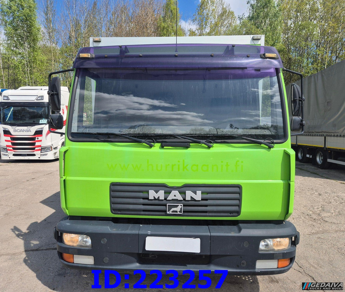 MAN LE 8.150 Manual 139tkm ONLY - Камион сандучар: слика 2 MAN LE 8.150 Manual 139tkm ONLY - Камион сандучар: слика 2