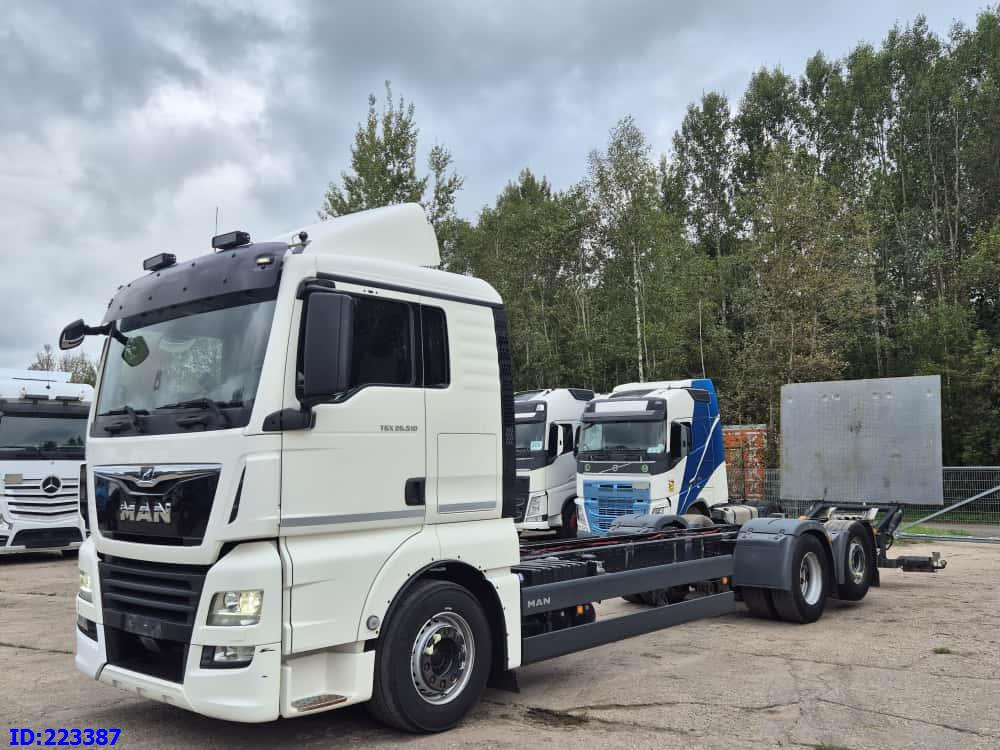 MAN TGX 26.510 WB 5900 6X2 Steering axle - Камион со кабинска шасија: слика 1 MAN TGX 26.510 WB 5900 6X2 Steering axle - Камион со кабинска шасија: слика 1
