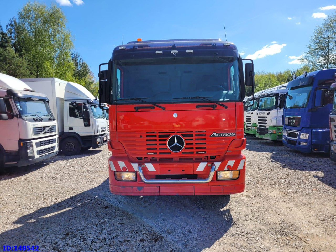 MERCEDES-BENZ Actros 1831 4x2 - Камион за влечење: слика 4 MERCEDES-BENZ Actros 1831 4x2 - Камион за влечење: слика 4
