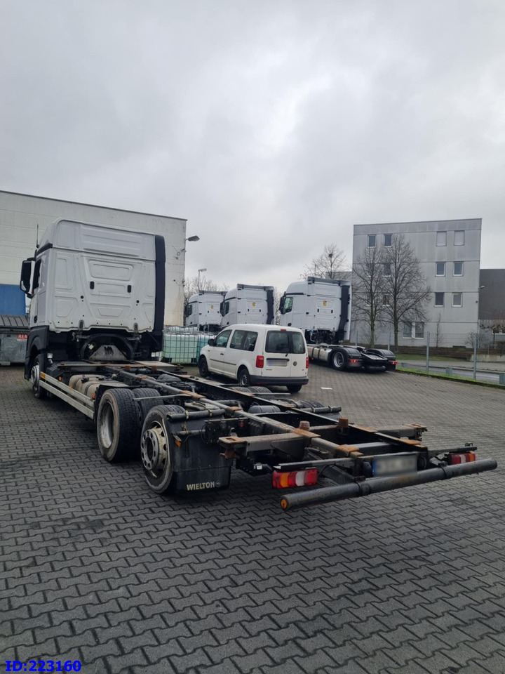 MERCEDES-BENZ Actros 2542 BDF Euro6 - Камион со кабинска шасија: слика 5 MERCEDES-BENZ Actros 2542 BDF Euro6 - Камион со кабинска шасија: слика 5