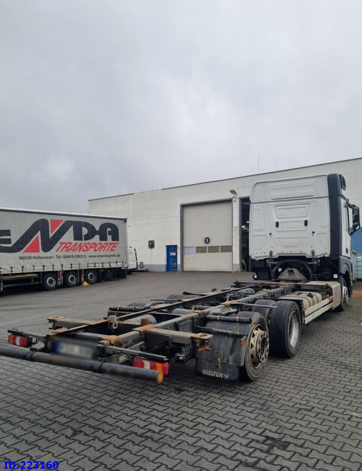 MERCEDES-BENZ Actros 2542 BDF Euro6 - Камион со кабинска шасија: слика 4 MERCEDES-BENZ Actros 2542 BDF Euro6 - Камион со кабинска шасија: слика 4