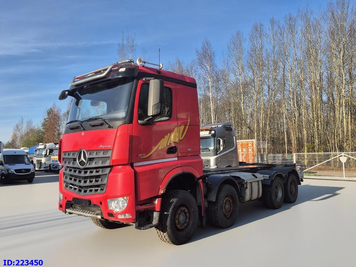 MERCEDES-BENZ Arocs 4163 8x4 FULL STEEL (Engine defect) - Камион со кабинска шасија: слика 1 MERCEDES-BENZ Arocs 4163 8x4 FULL STEEL (Engine defect) - Камион со кабинска шасија: слика 1