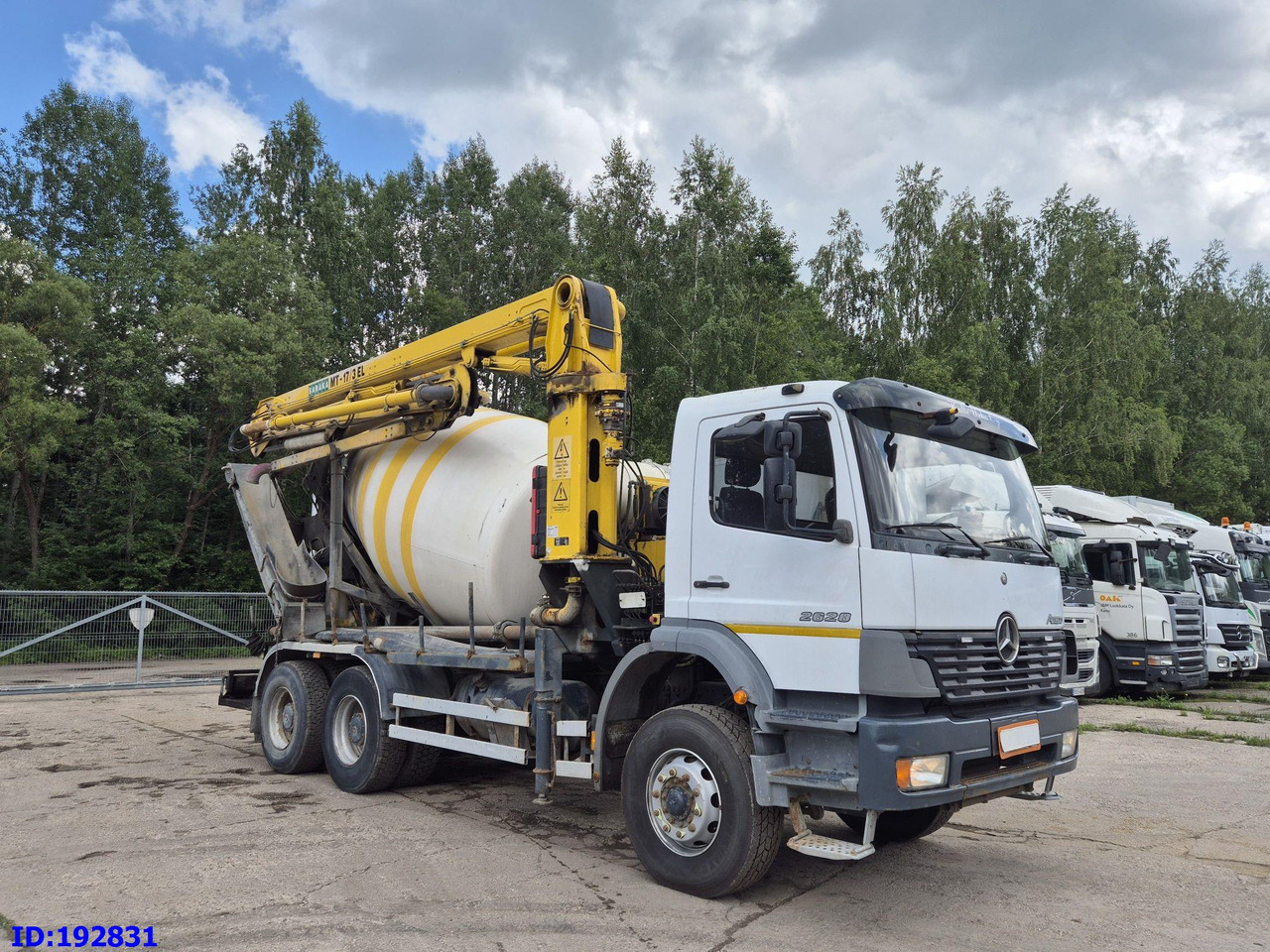 MERCEDES-BENZ Atego 2628 6x4 Schwing 17m 9m3 - Камион со бетонска пумпа: слика 4 MERCEDES-BENZ Atego 2628 6x4 Schwing 17m 9m3 - Камион со бетонска пумпа: слика 4