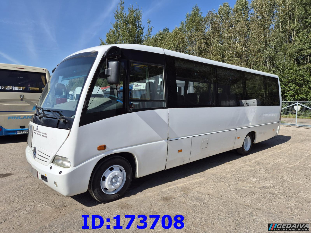 MERCEDES-BENZ Medio 30 Seat - Патнички вагон автобус: слика 1 MERCEDES-BENZ Medio 30 Seat - Патнички вагон автобус: слика 1