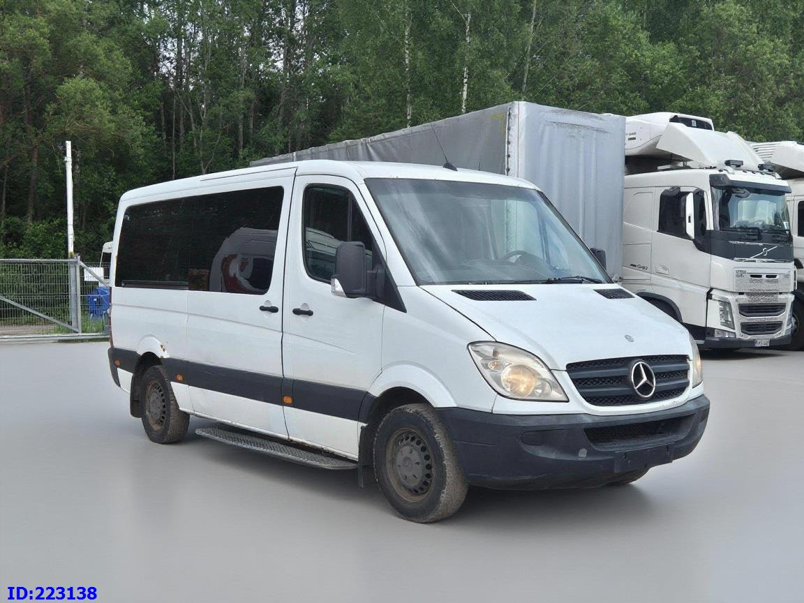 MERCEDES-BENZ Sprinter 213 - Euro5 - Минибус, Патничко комбе: слика 1 MERCEDES-BENZ Sprinter 213 - Euro5 - Минибус, Патничко комбе: слика 1