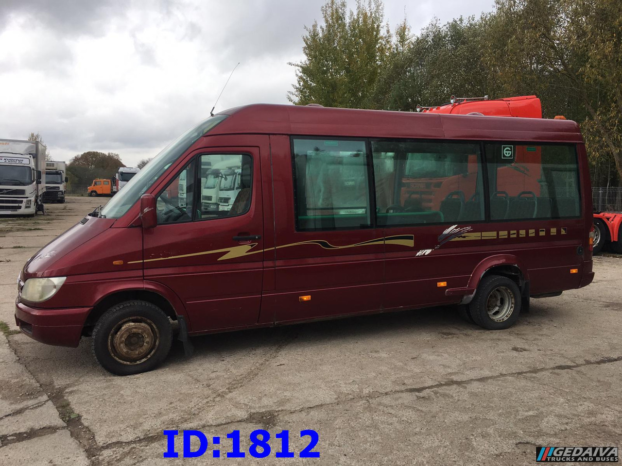 MERCEDES-BENZ Sprinter 413 - 17 Place - Минибус, Патничко комбе: слика 4 MERCEDES-BENZ Sprinter 413 - 17 Place - Минибус, Патничко комбе: слика 4