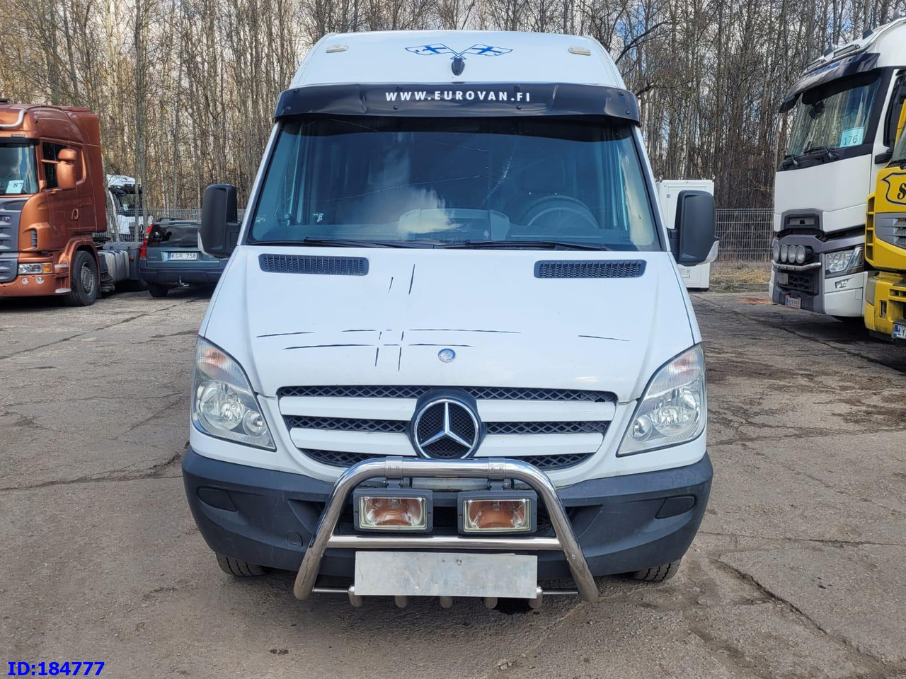 MERCEDES-BENZ Sprinter 515 Transfer 20-seater - Патнички вагон автобус: слика 2 MERCEDES-BENZ Sprinter 515 Transfer 20-seater - Патнички вагон автобус: слика 2