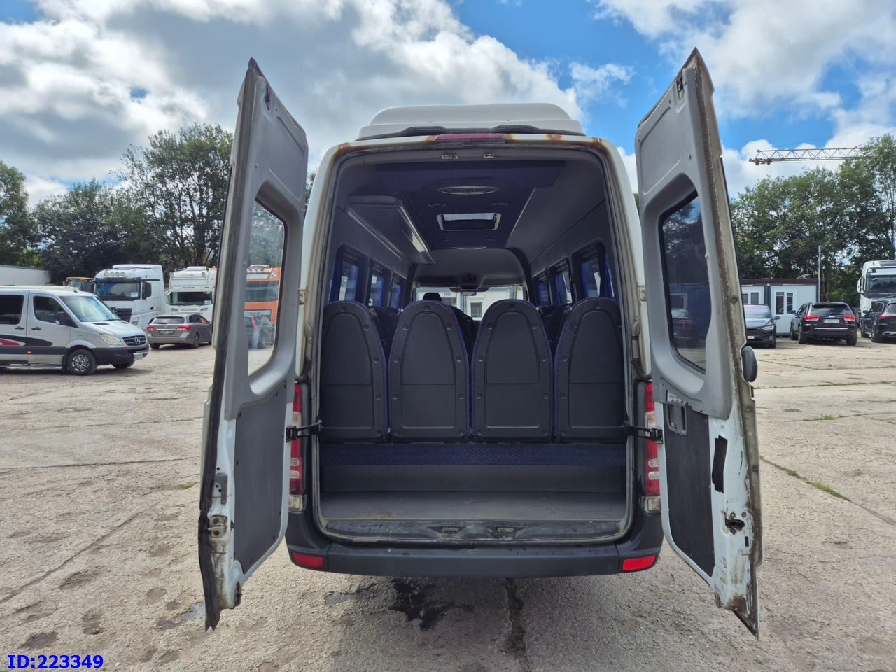 Патнички вагон автобус MERCEDES-BENZ Sprinter 516 23 places: слика 6
