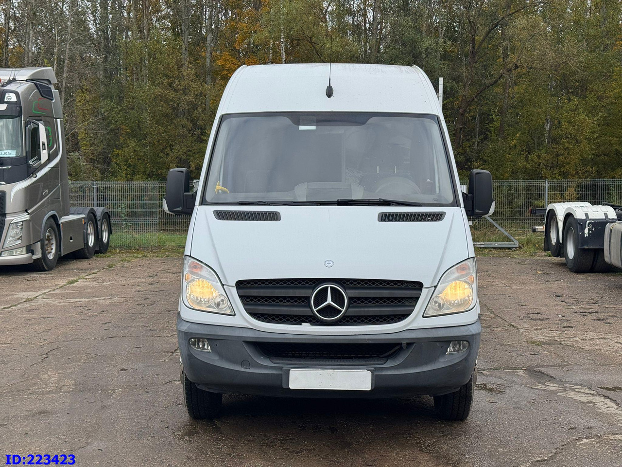 MERCEDES-BENZ Sprinter 516 Euro 5 Avestark 20-seater - Патнички вагон автобус: слика 2 MERCEDES-BENZ Sprinter 516 Euro 5 Avestark 20-seater - Патнички вагон автобус: слика 2