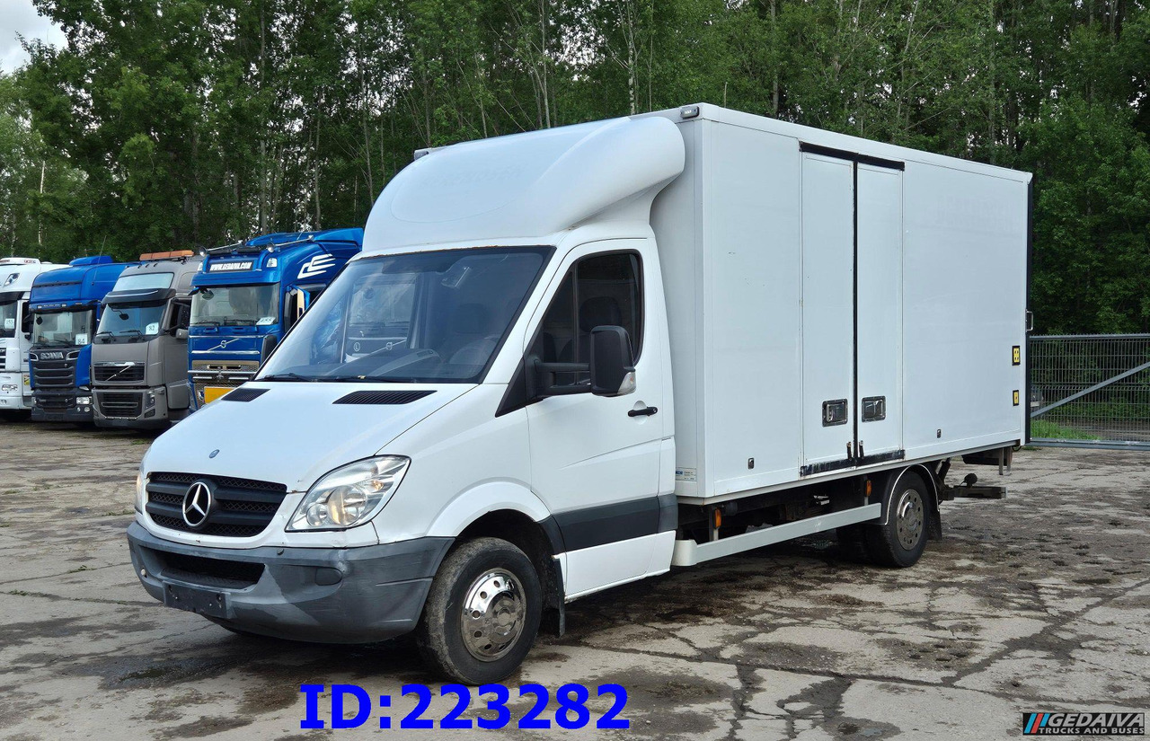 MERCEDES-BENZ Sprinter 516 SUPER - Камион сандучар: слика 1 MERCEDES-BENZ Sprinter 516 SUPER - Камион сандучар: слика 1