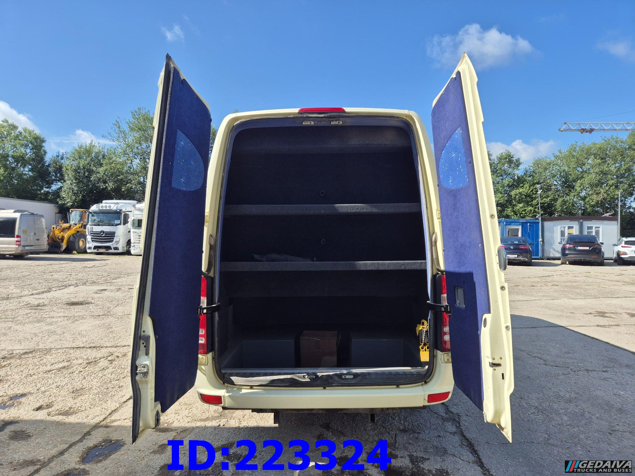 MERCEDES-BENZ Sprinter 516 XXL 20 place Euro6 - Патнички вагон автобус: слика 5 MERCEDES-BENZ Sprinter 516 XXL 20 place Euro6 - Патнички вагон автобус: слика 5