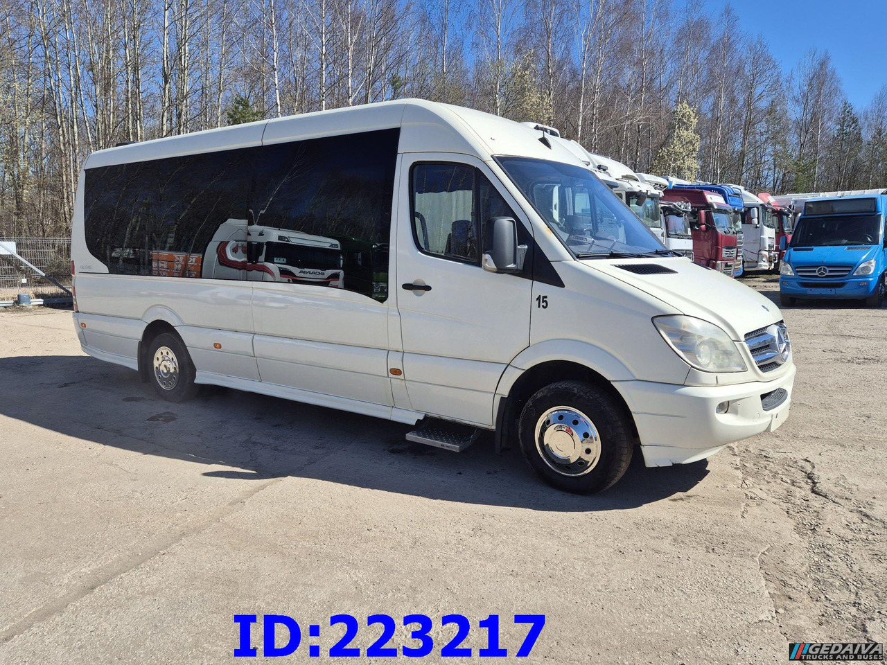 MERCEDES-BENZ Sprinter 518 VIP Prostyle 17-Place (Motor defekt) - Патнички вагон автобус: слика 2 MERCEDES-BENZ Sprinter 518 VIP Prostyle 17-Place (Motor defekt) - Патнички вагон автобус: слика 2