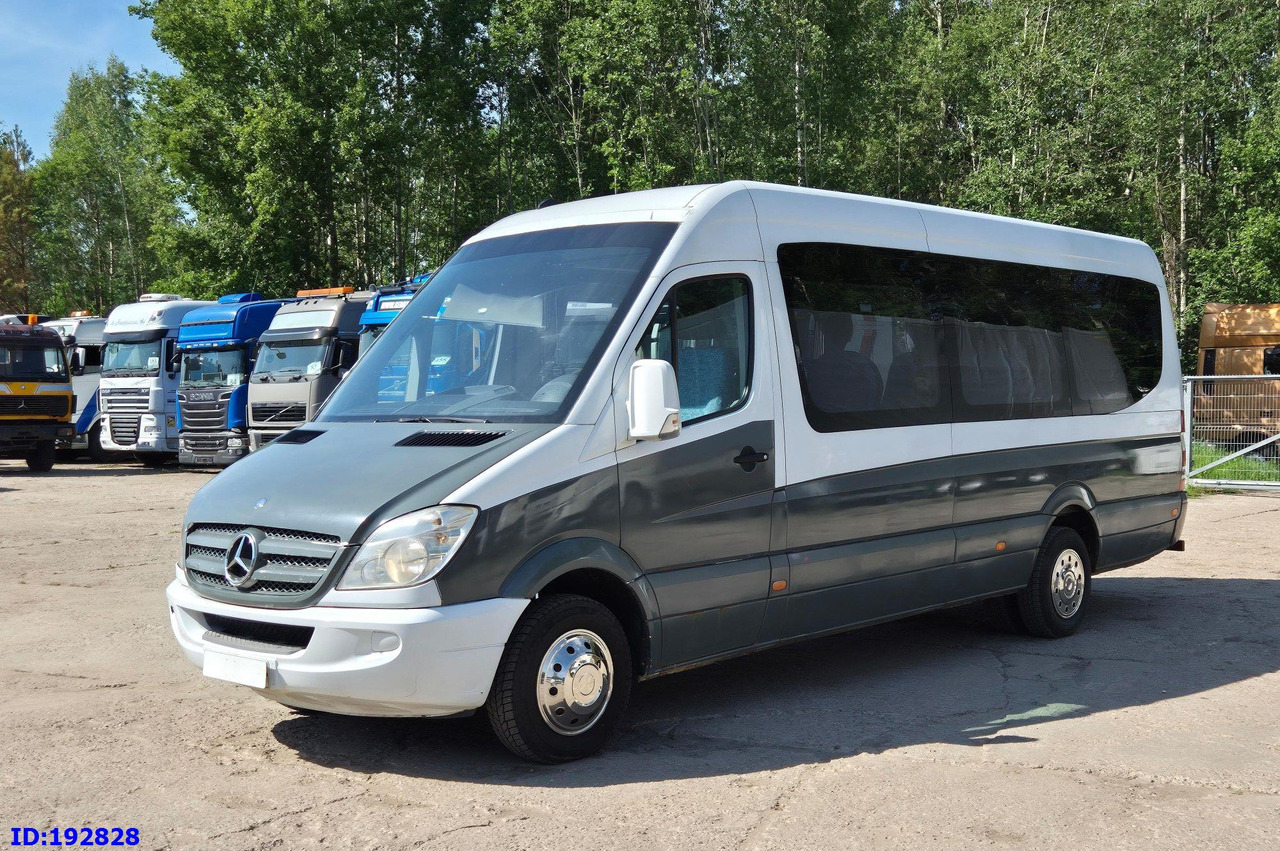 MERCEDES-BENZ Sprinter 519 - 17 place - Euro5 - Патнички вагон автобус: слика 1 MERCEDES-BENZ Sprinter 519 - 17 place - Euro5 - Патнички вагон автобус: слика 1