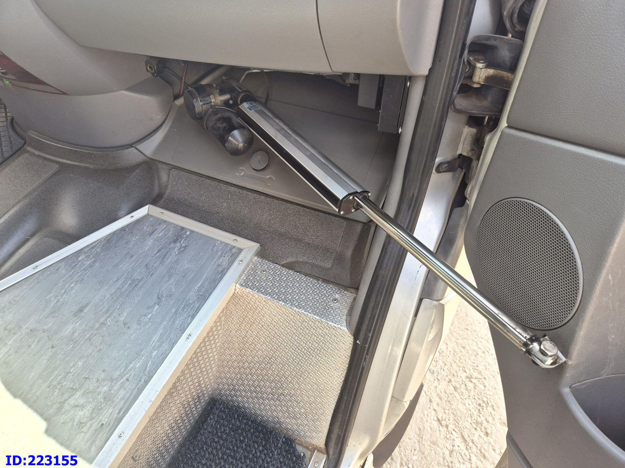 Минибус, Патничко комбе MERCEDES-BENZ Sprinter 519 - Prostyle VIP -  17-seater: слика 10