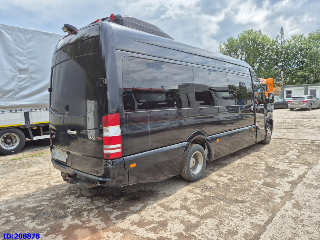MERCEDES-BENZ Sprinter 519 -VIP- 17 places - Патнички вагон автобус: слика 5 MERCEDES-BENZ Sprinter 519 -VIP- 17 places - Патнички вагон автобус: слика 5