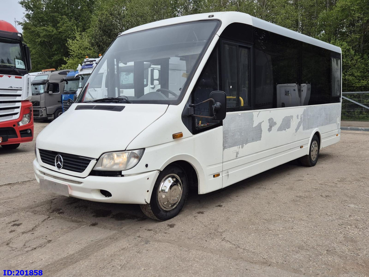 MERCEDES-BENZ Sprinter 616 - 27 Place - Градски автобус: слика 4 MERCEDES-BENZ Sprinter 616 - 27 Place - Градски автобус: слика 4