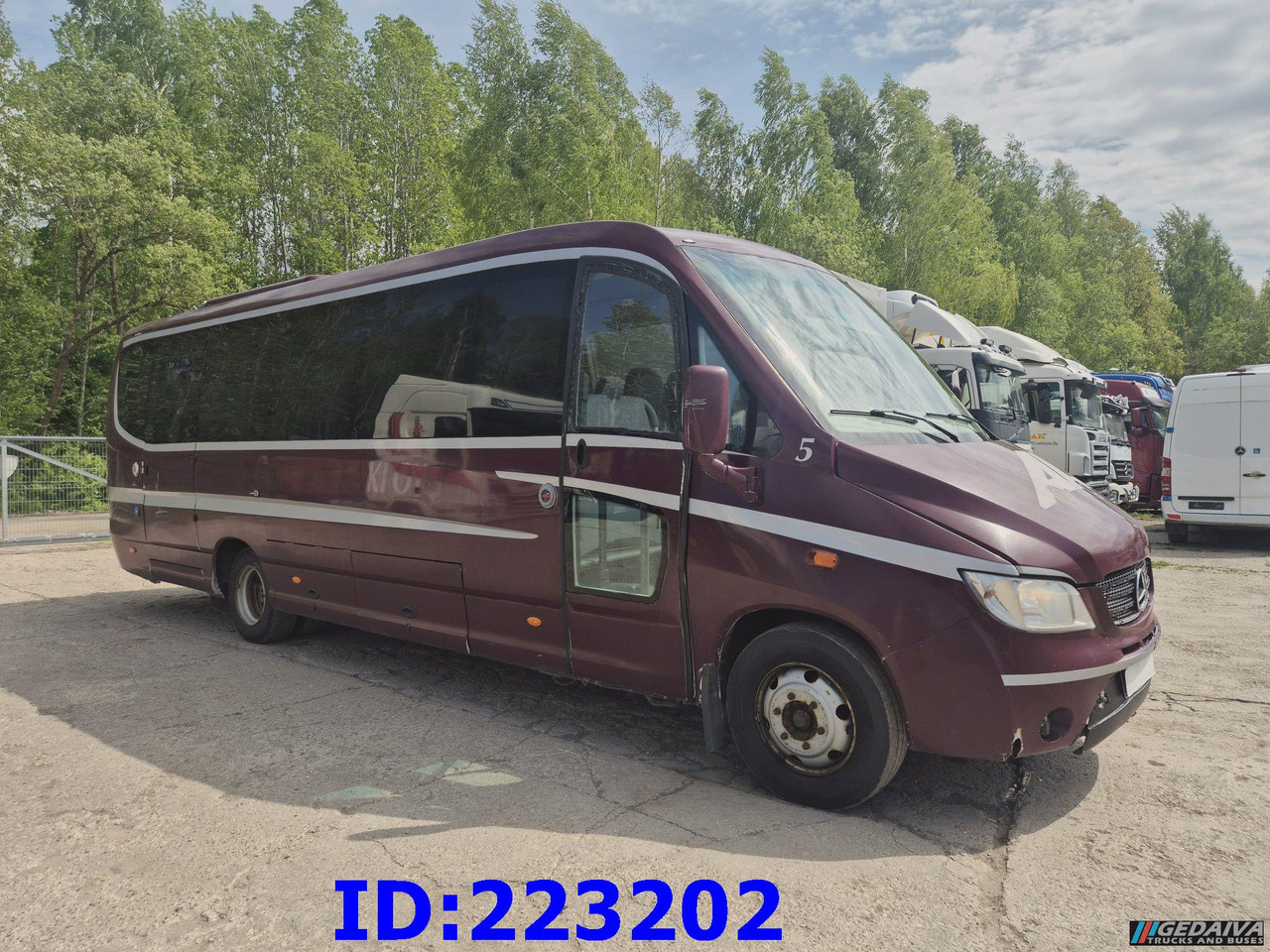 MERCEDES-BENZ Sunrider 818D Vario 33 - Seater - Патнички вагон автобус: слика 4 MERCEDES-BENZ Sunrider 818D Vario 33 - Seater - Патнички вагон автобус: слика 4
