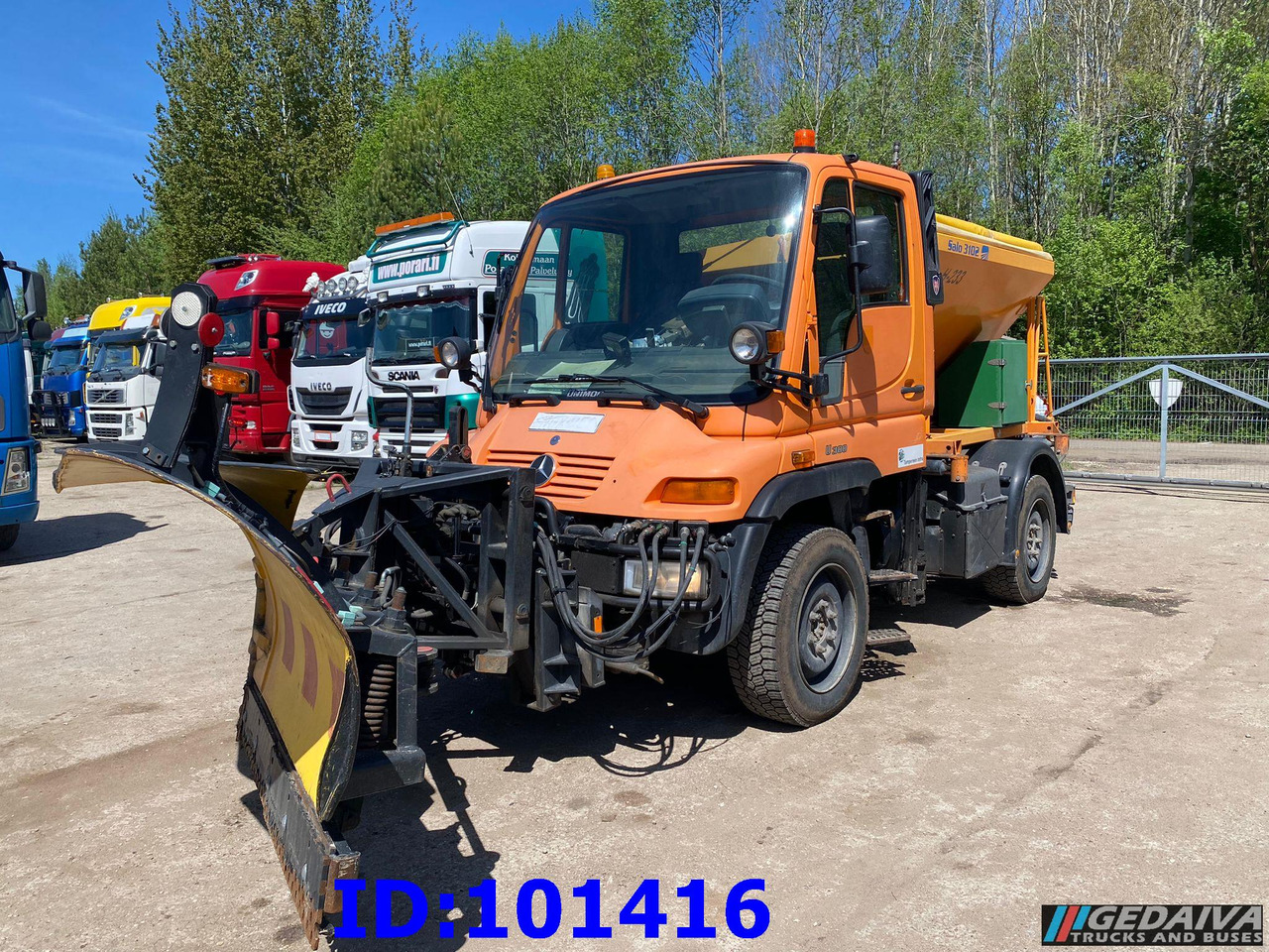 MERCEDES-BENZ Unimog U300 4X4 - Машина за чистење снег: слика 1 MERCEDES-BENZ Unimog U300 4X4 - Машина за чистење снег: слика 1