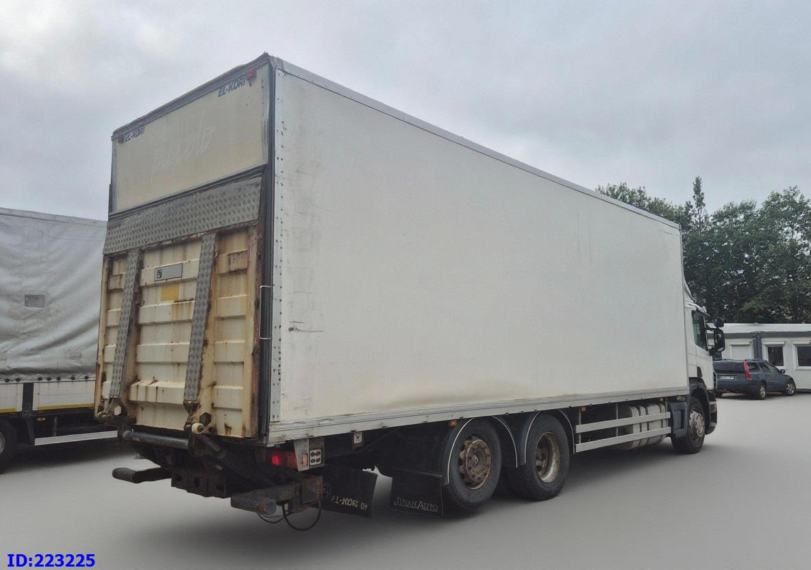SCANIA P380 6x2 Open side box - Камион сандучар: слика 5 SCANIA P380 6x2 Open side box - Камион сандучар: слика 5