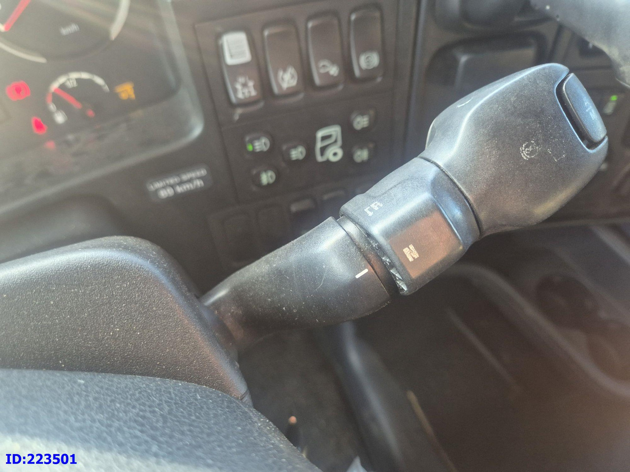 Камион со церада SCANIA R480 6x2 - 10 tyre - Retarder- 3 pedal: слика 15