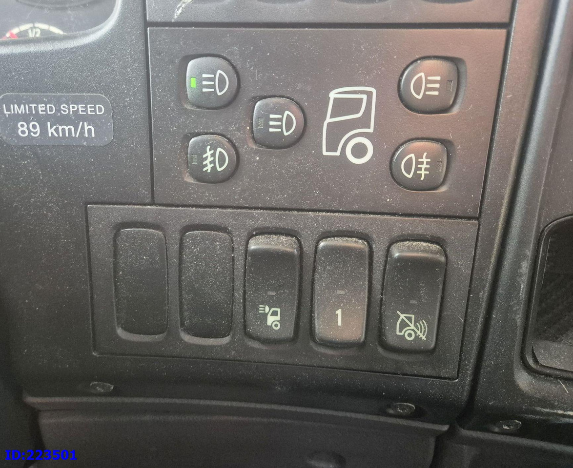 Камион со церада SCANIA R480 6x2 - 10 tyre - Retarder- 3 pedal: слика 17