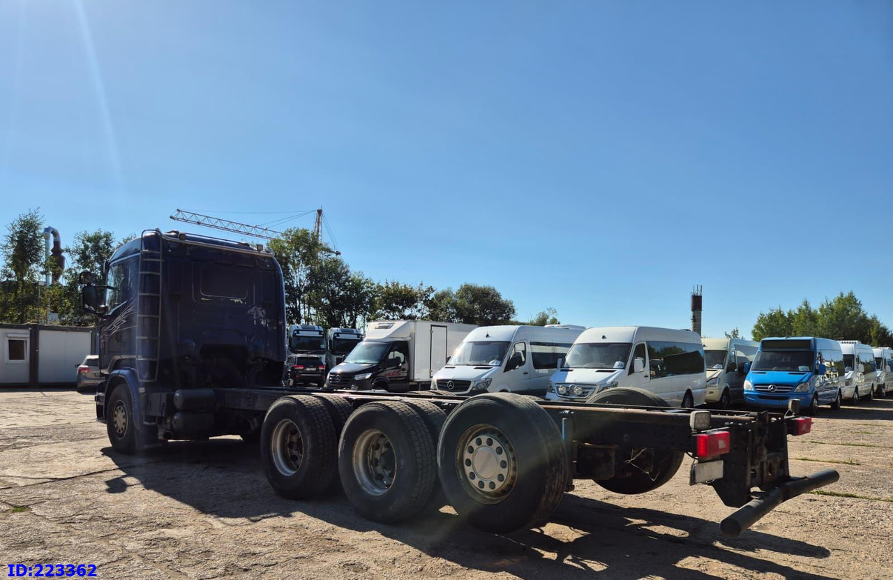 SCANIA R580 8x4 Euro6 Retarder - Камион со кабинска шасија: слика 4 SCANIA R580 8x4 Euro6 Retarder - Камион со кабинска шасија: слика 4