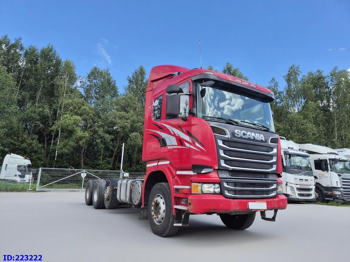 SCANIA R620 - 8x4 - Steering axle - Камион со кабинска шасија: слика 2 SCANIA R620 - 8x4 - Steering axle - Камион со кабинска шасија: слика 2