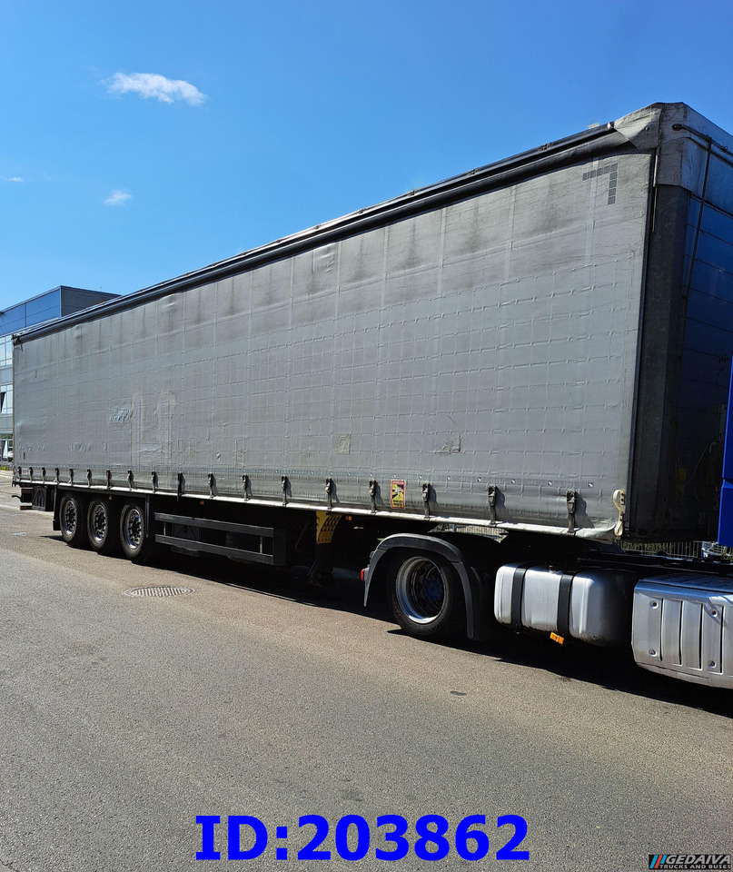 SCHMITZ CARGOBULL - Полуприколка со церада: слика 2 SCHMITZ CARGOBULL - Полуприколка со церада: слика 2