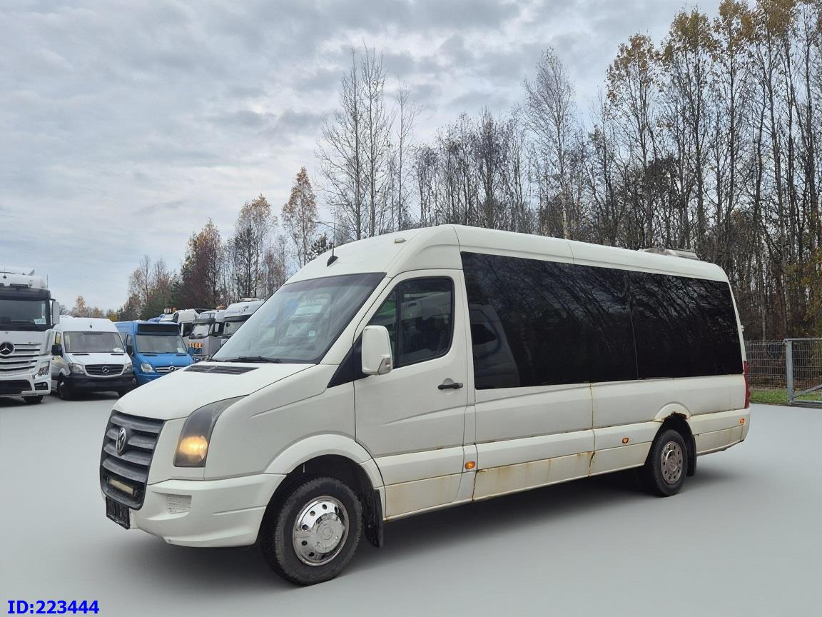 VOLKSWAGEN Crafter VIP 20-Place - Минибус, Патничко комбе: слика 1 VOLKSWAGEN Crafter VIP 20-Place - Минибус, Патничко комбе: слика 1