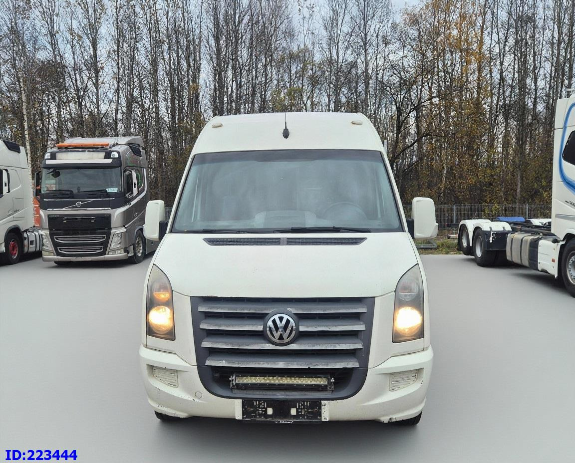 VOLKSWAGEN Crafter VIP 20-Place - Минибус, Патничко комбе: слика 2 VOLKSWAGEN Crafter VIP 20-Place - Минибус, Патничко комбе: слика 2