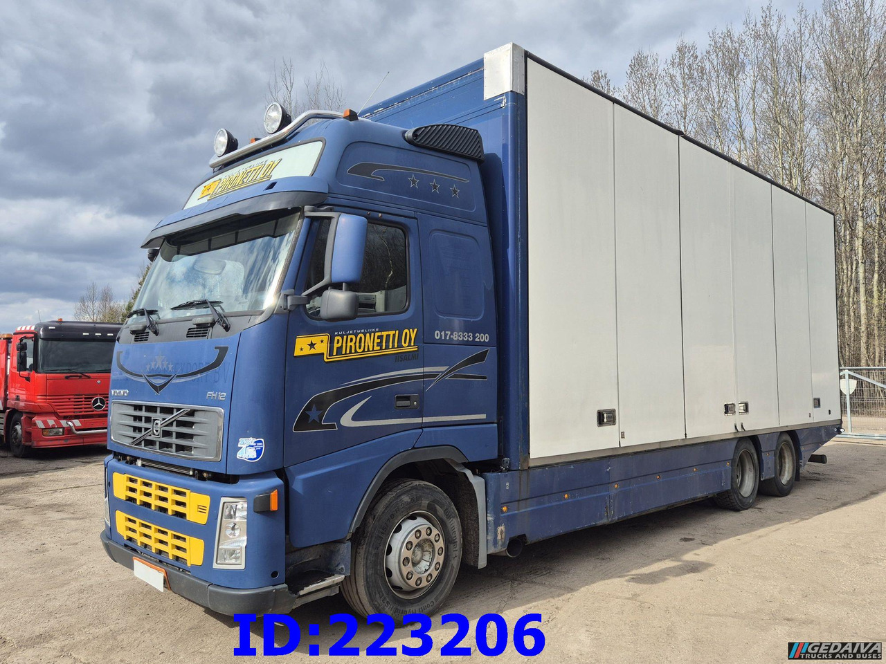 VOLVO FH12 420HP 6x2 - Изотермален камион: слика 1 VOLVO FH12 420HP 6x2 - Изотермален камион: слика 1
