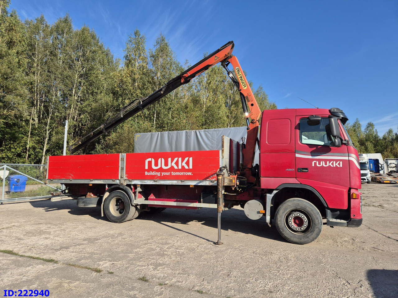 VOLVO FH12 420HP + Crane Palfinger PK9501 - Камион со платформа: слика 4 VOLVO FH12 420HP + Crane Palfinger PK9501 - Камион со платформа: слика 4