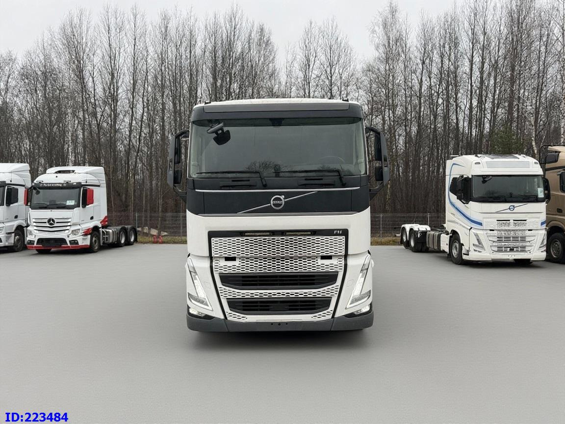 VOLVO FH13 420HP - Камион со кабинска шасија: слика 2 VOLVO FH13 420HP - Камион со кабинска шасија: слика 2