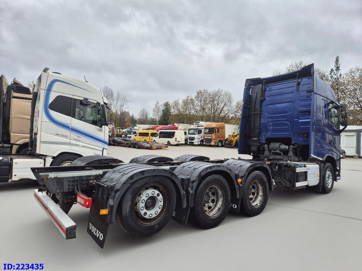 VOLVO FH13 540HP 8x4 (steering axle) - Камион со кабинска шасија: слика 5 VOLVO FH13 540HP 8x4 (steering axle) - Камион со кабинска шасија: слика 5