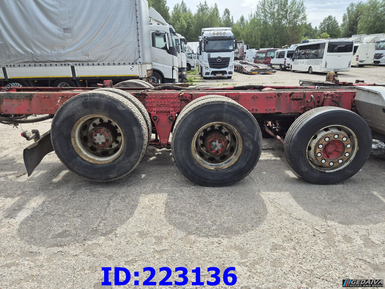 VOLVO FH16 750HP - 8x4 -Big Axles - Камион за дрва: слика 5 VOLVO FH16 750HP - 8x4 -Big Axles - Камион за дрва: слика 5