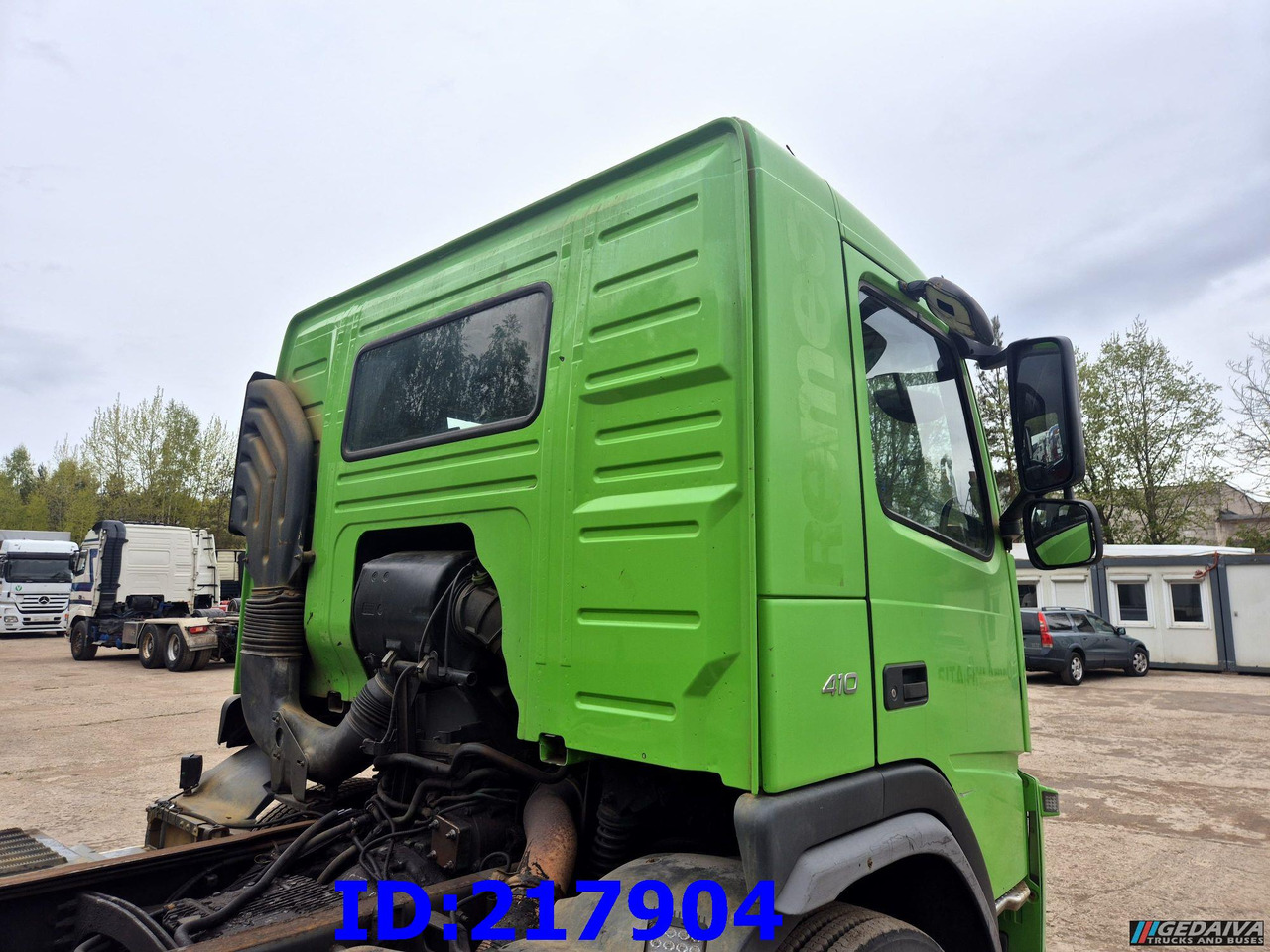 VOLVO FM 410HP 8x4 (Steering axle) - Камион со кабинска шасија: слика 5 VOLVO FM 410HP 8x4 (Steering axle) - Камион со кабинска шасија: слика 5
