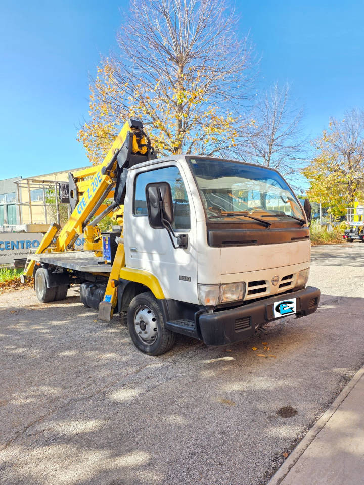 CTE ZED 20 - Камион со подигачка кошница: слика 2 CTE ZED 20 - Камион со подигачка кошница: слика 2