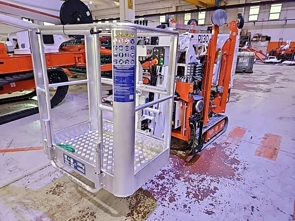 EasyLift R130 - Дигачка зглобна платформа: слика 4 EasyLift R130 - Дигачка зглобна платформа: слика 4