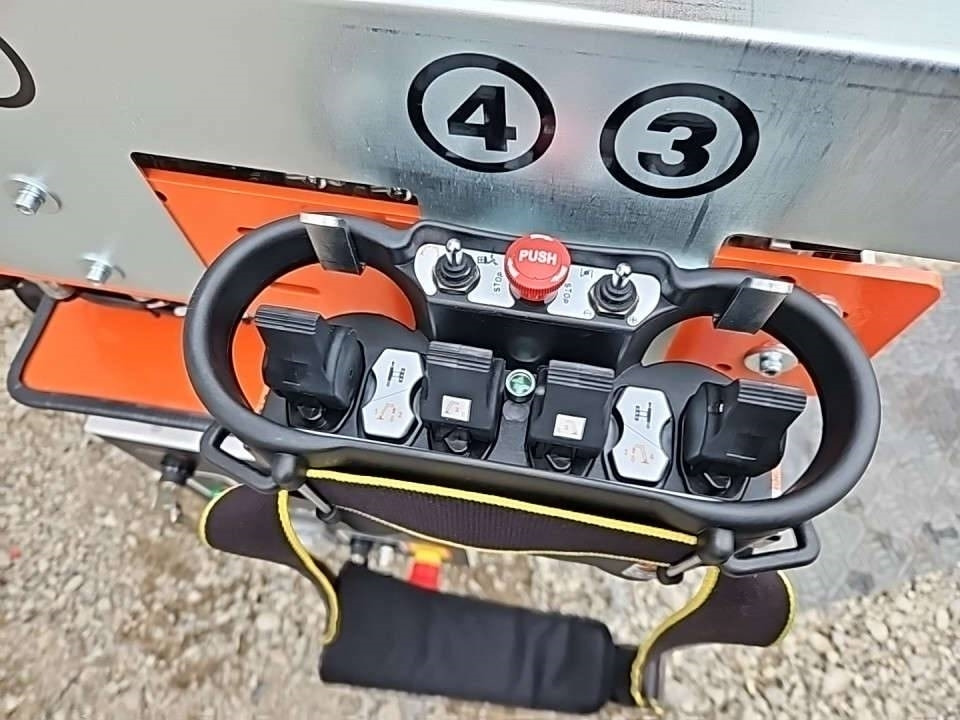 EasyLift R180 - Дигачка зглобна платформа: слика 3 EasyLift R180 - Дигачка зглобна платформа: слика 3