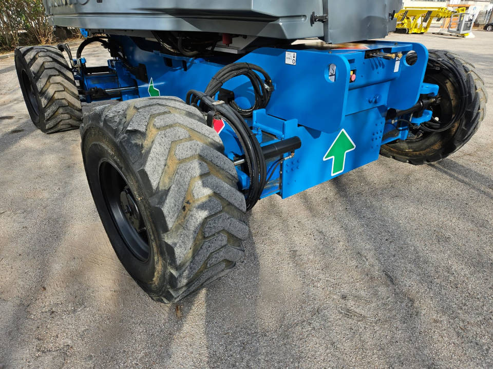 HAULOTTE HA 32 PX - Дигачка зглобна платформа: слика 5 HAULOTTE HA 32 PX - Дигачка зглобна платформа: слика 5