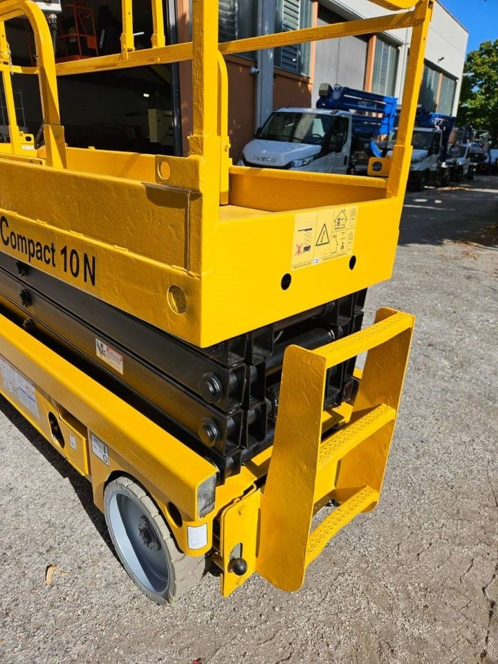 Haulotte Compact 10 N - Кревач ножица: слика 4 Haulotte Compact 10 N - Кревач ножица: слика 4