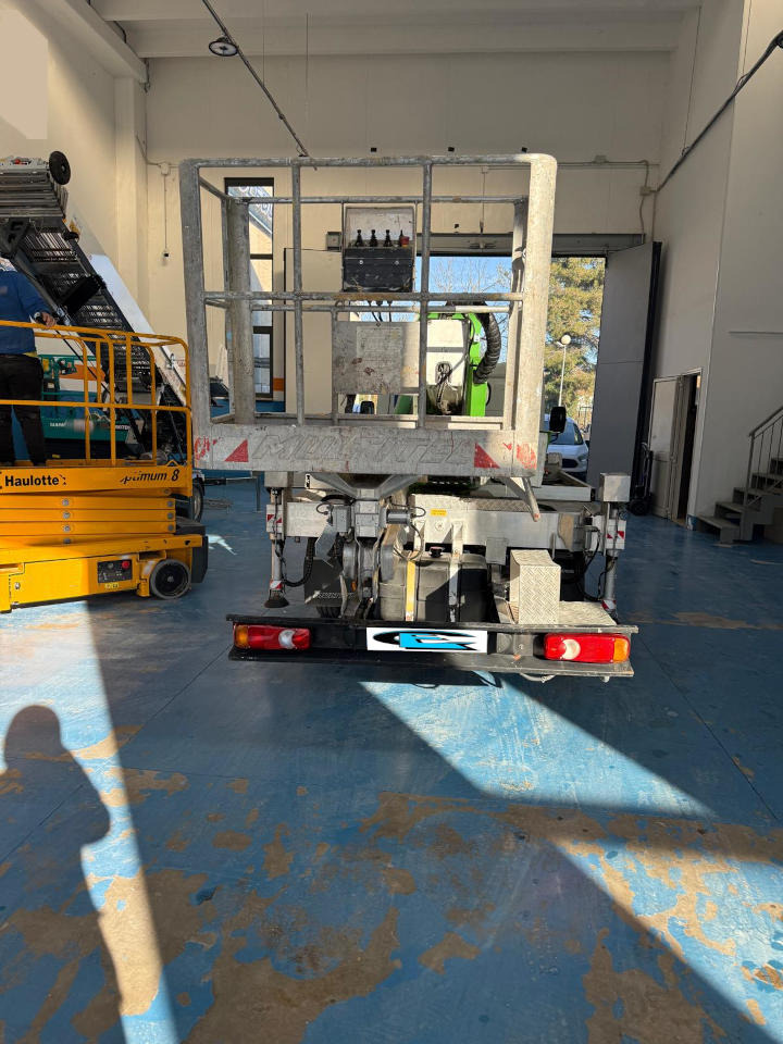 MULTITEL MX 250 - Камион со подигачка кошница: слика 3 MULTITEL MX 250 - Камион со подигачка кошница: слика 3