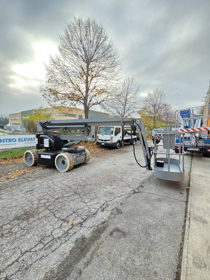 Дигачка зглобна платформа NIFTYLIFT HR 15 HDE: слика 10 Дигачка зглобна платформа NIFTYLIFT HR 15 HDE: слика 10