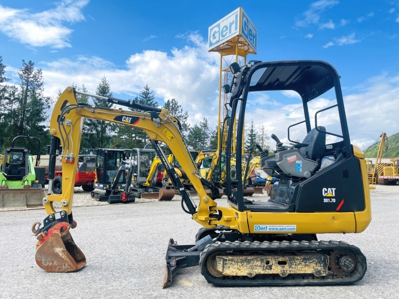 Caterpillar 301.7D (3846) - Мини багер: слика 1 Caterpillar 301.7D (3846) - Мини багер: слика 1