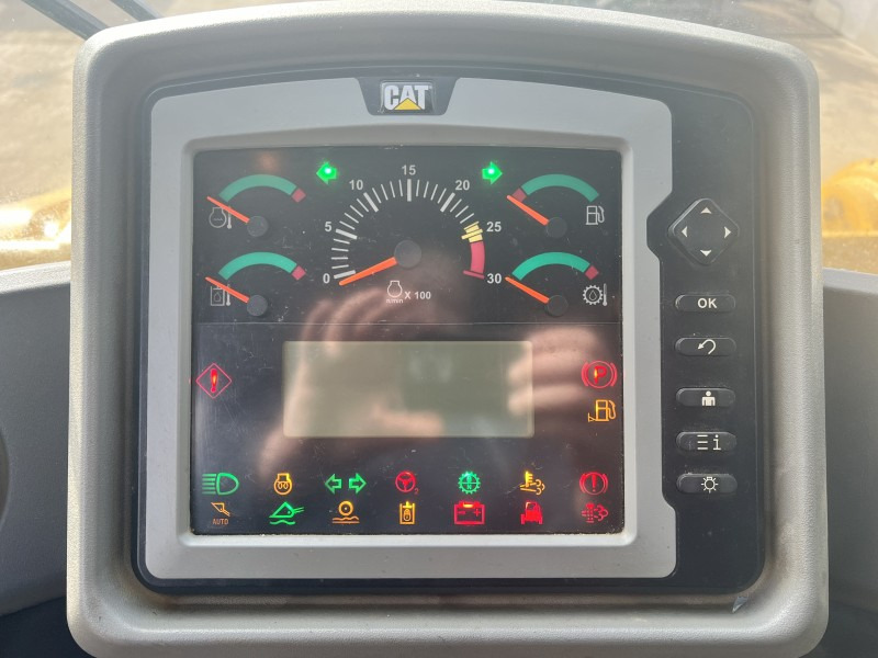 Натоварувач на тркала Caterpillar 966 K (111137): слика 9 Натоварувач на тркала Caterpillar 966 K (111137): слика 9