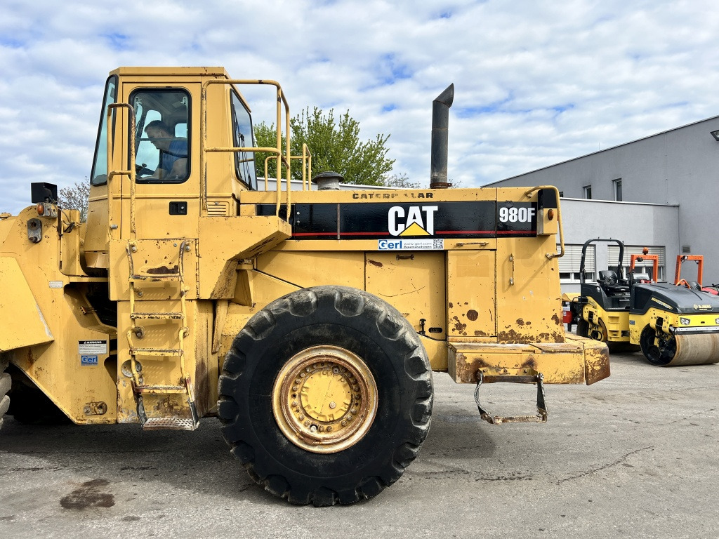 Caterpillar 980 F (111447) - Натоварувач на тркала: слика 2 Caterpillar 980 F (111447) - Натоварувач на тркала: слика 2