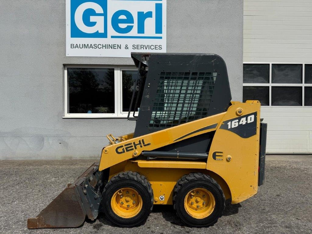 Gehl SL1640E (4027) - Компактен натоварувач: слика 5 Gehl SL1640E (4027) - Компактен натоварувач: слика 5