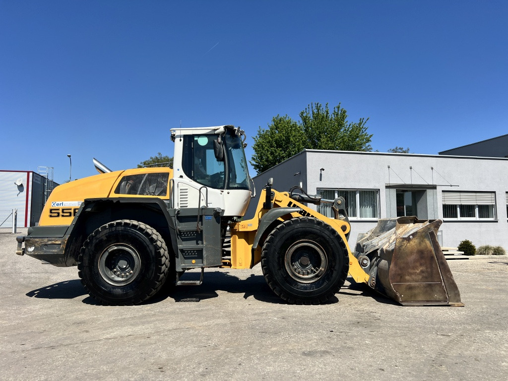 Liebherr L 556 (111580) - Натоварувач на тркала: слика 4 Liebherr L 556 (111580) - Натоварувач на тркала: слика 4