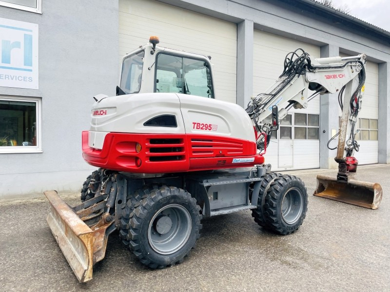 Takeuchi TB295W (3724) - Багер на тркала: слика 3 Takeuchi TB295W (3724) - Багер на тркала: слика 3